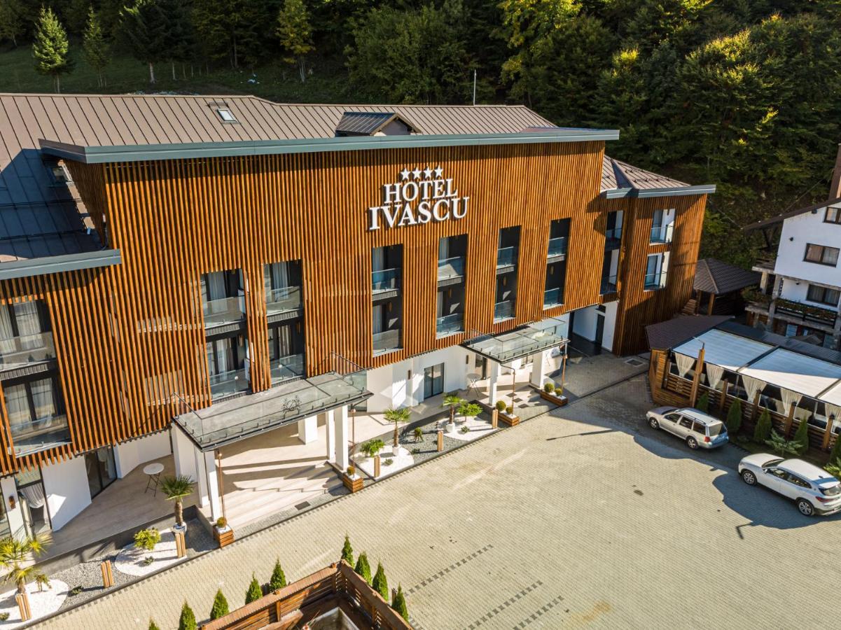 Hotel Ivascu Moisei Exterior foto
