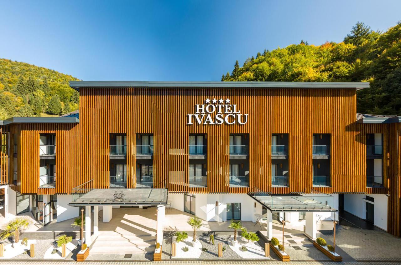Hotel Ivascu Moisei Exterior foto